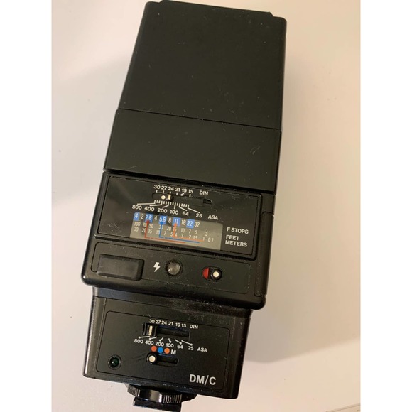 VIVITAR 3700 Zoom Thyristor shoe mount universal electronic flash tilt UNTESTED - Picture 2 of 6